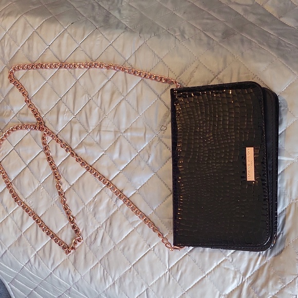 Adrienne Vittadini Handbags - Multi pocket chain wallet,